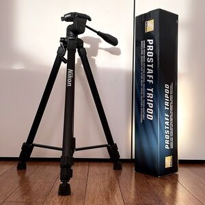 Nikon Tripod